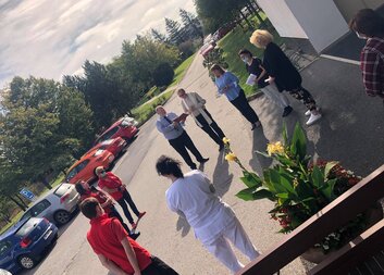 Žehnání charitním vozidlům